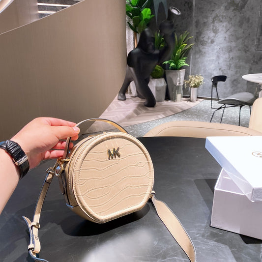 MK-BAG558
