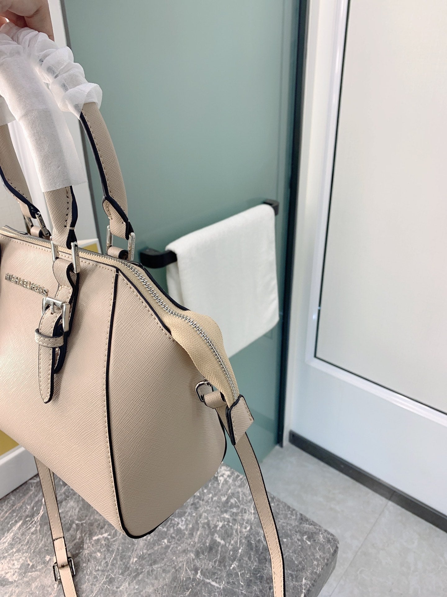 MK-BAG560