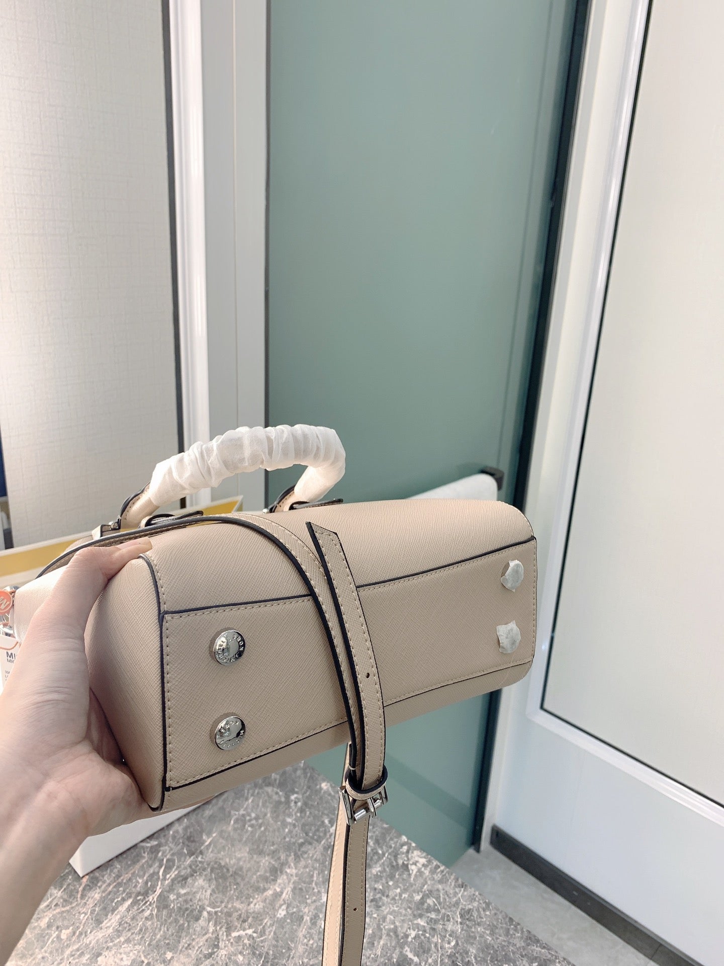 MK-BAG560