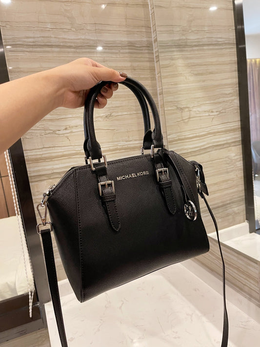 MK-BAG562