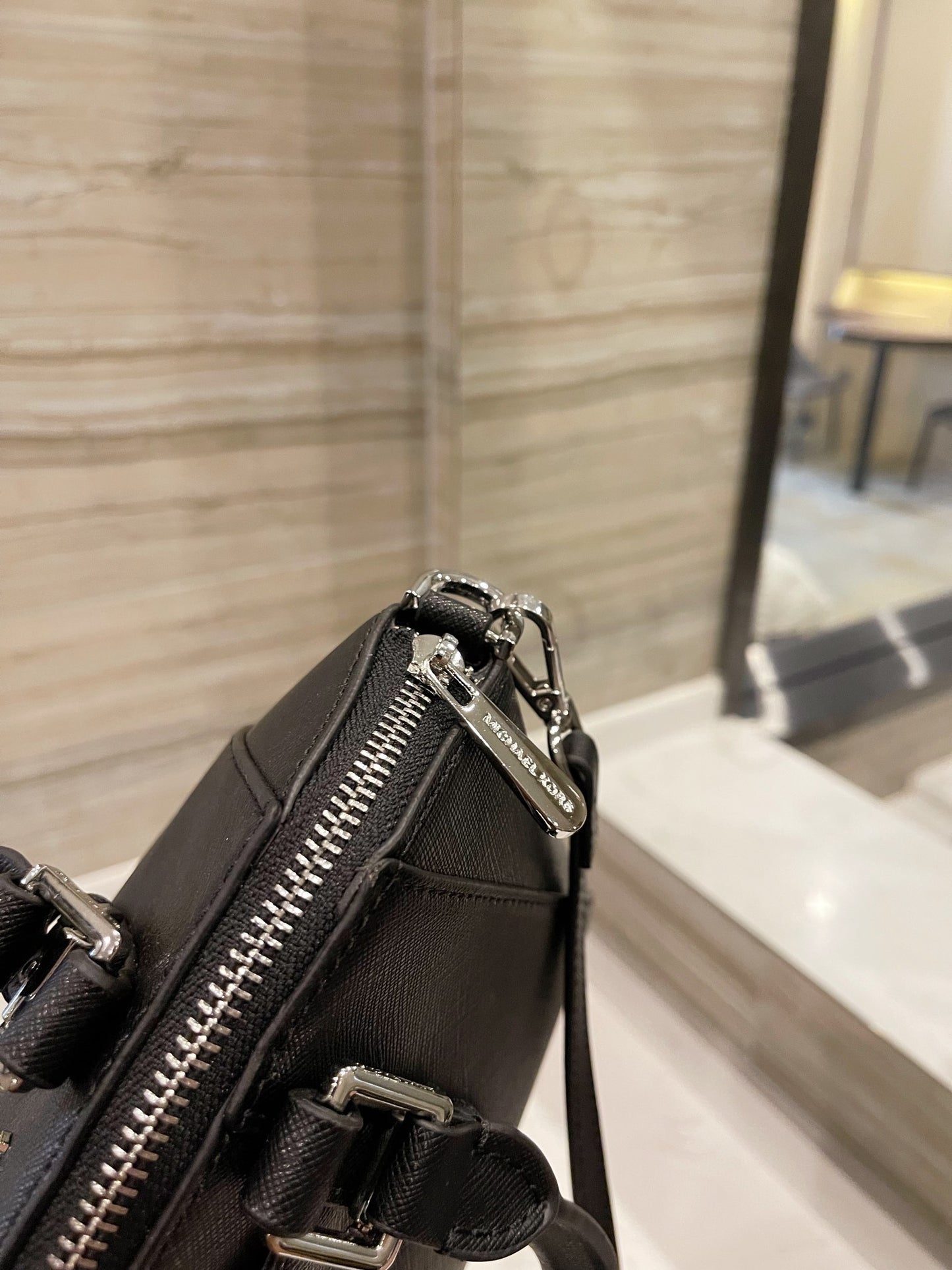 MK-BAG562