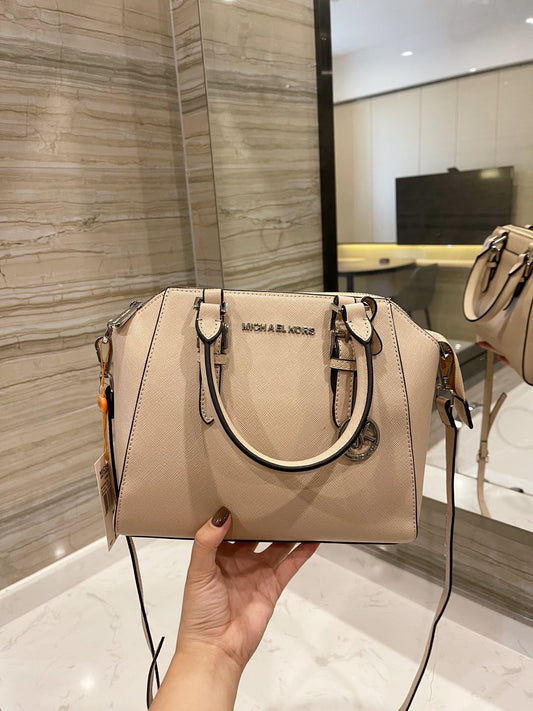 MK-BAG561