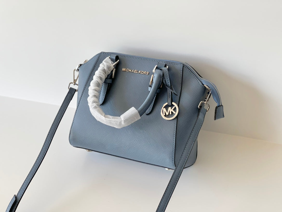 MK-BAG557