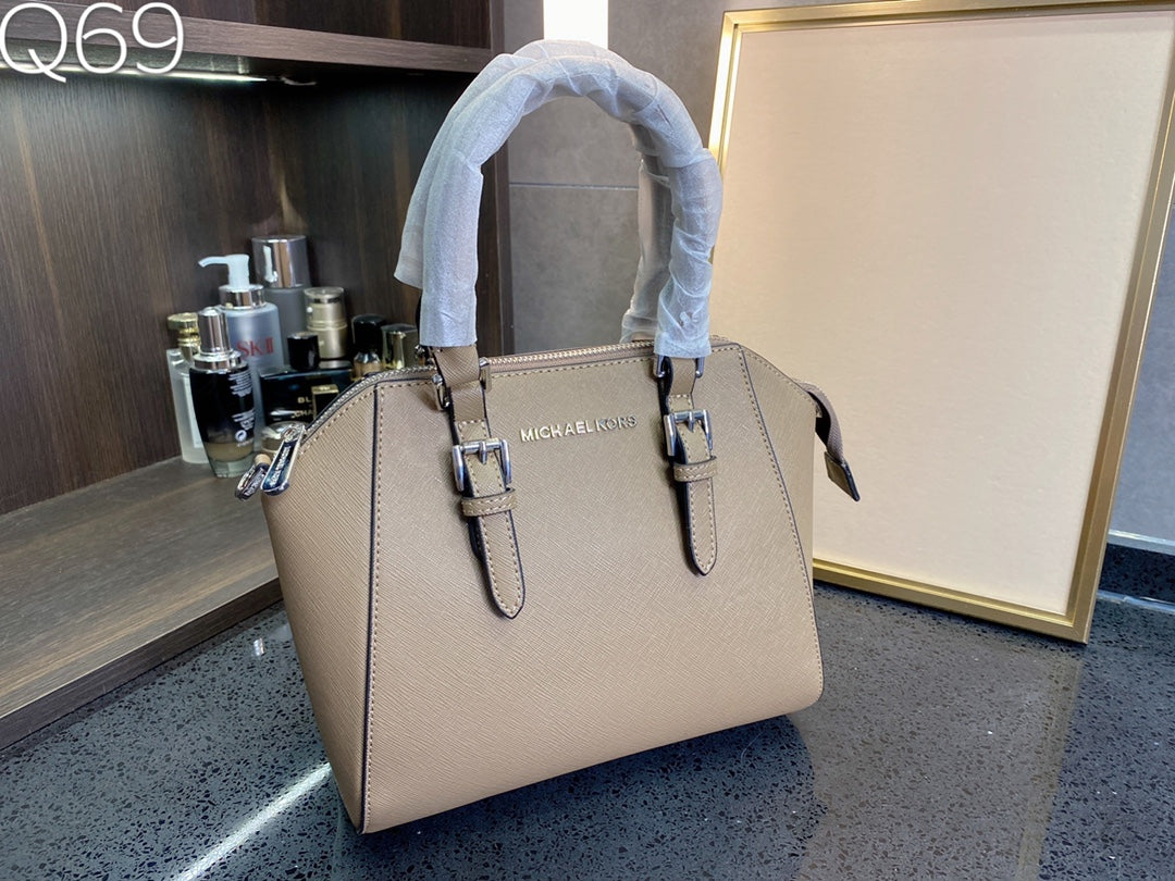 MK-BAG556