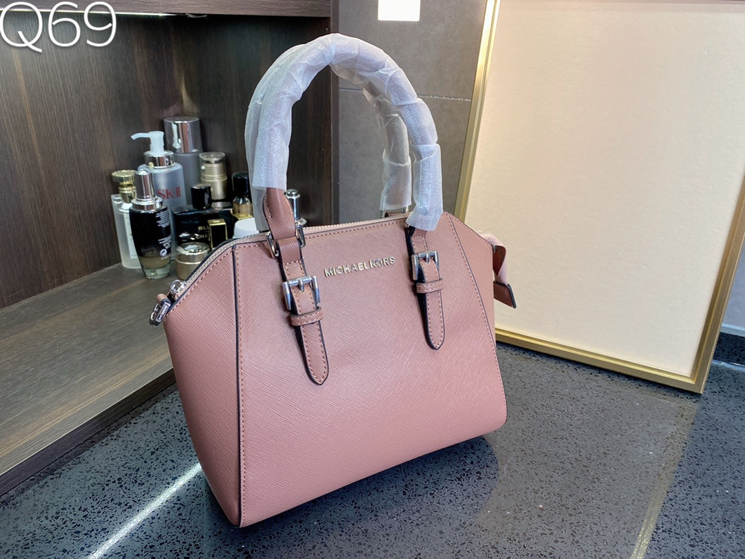 MK-BAG556