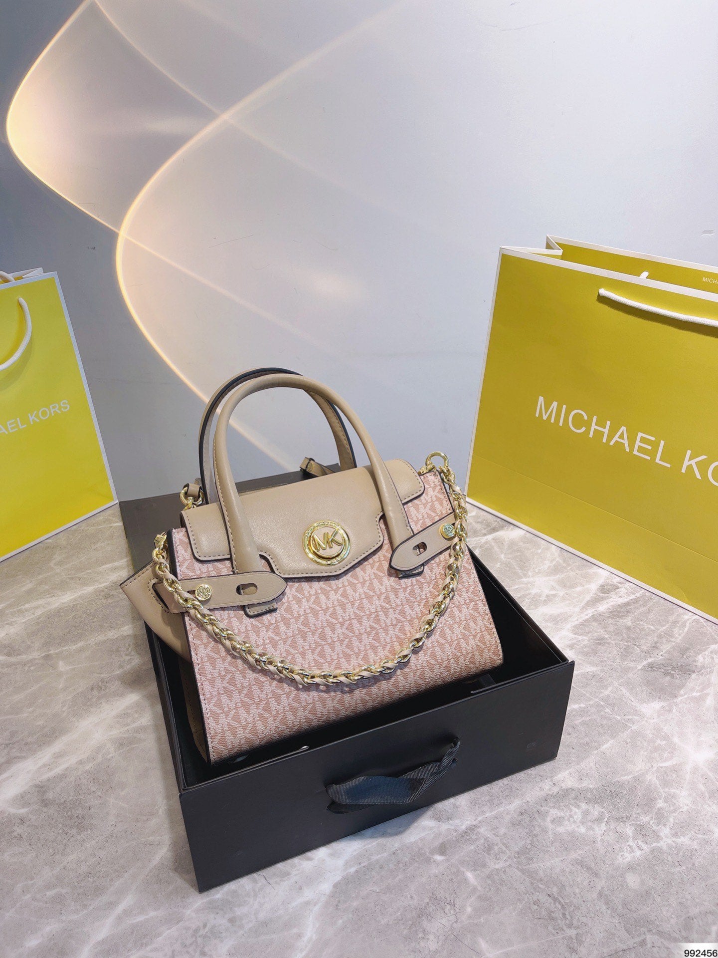 MK-BAG548