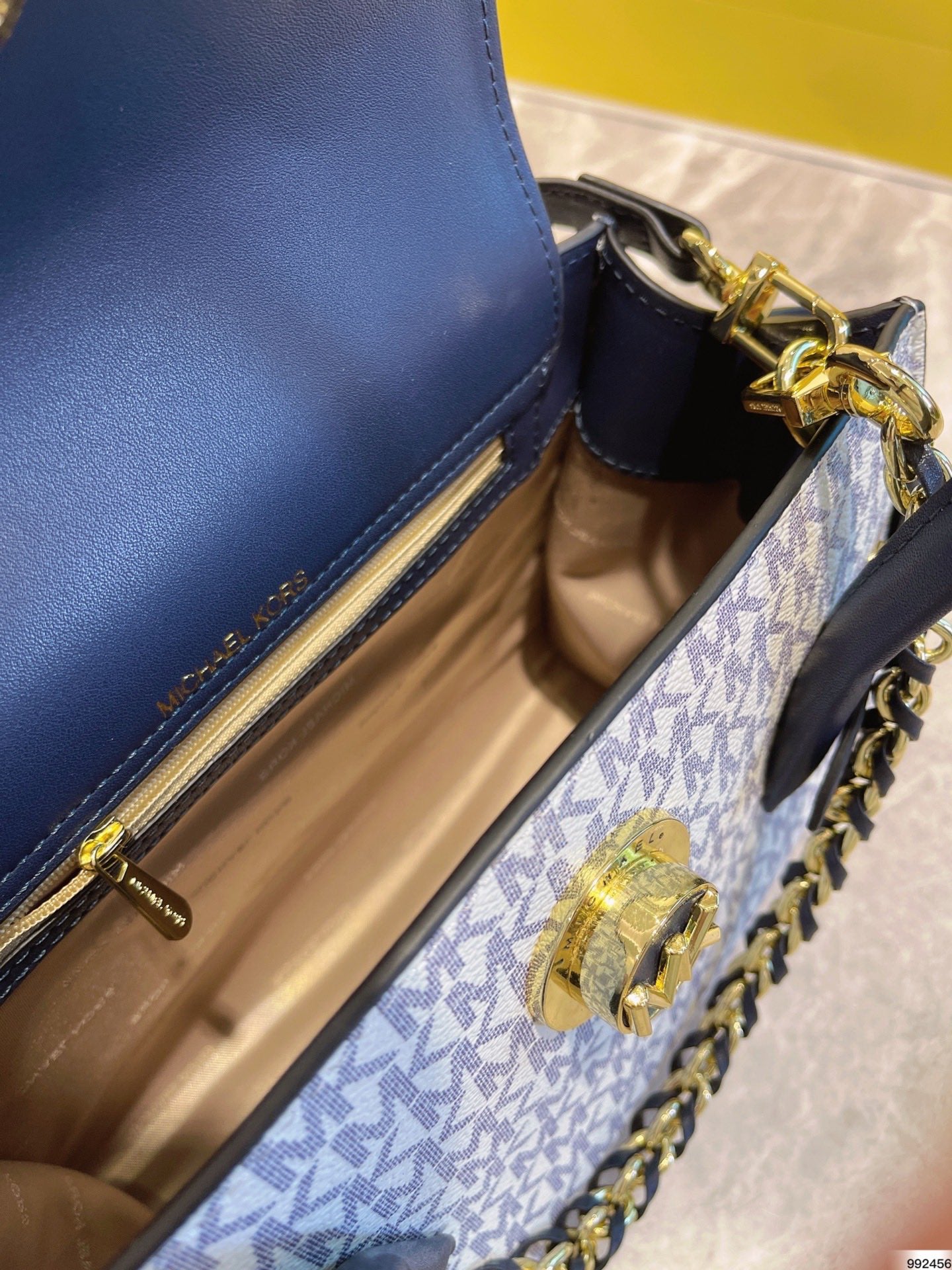 MK-BAG547