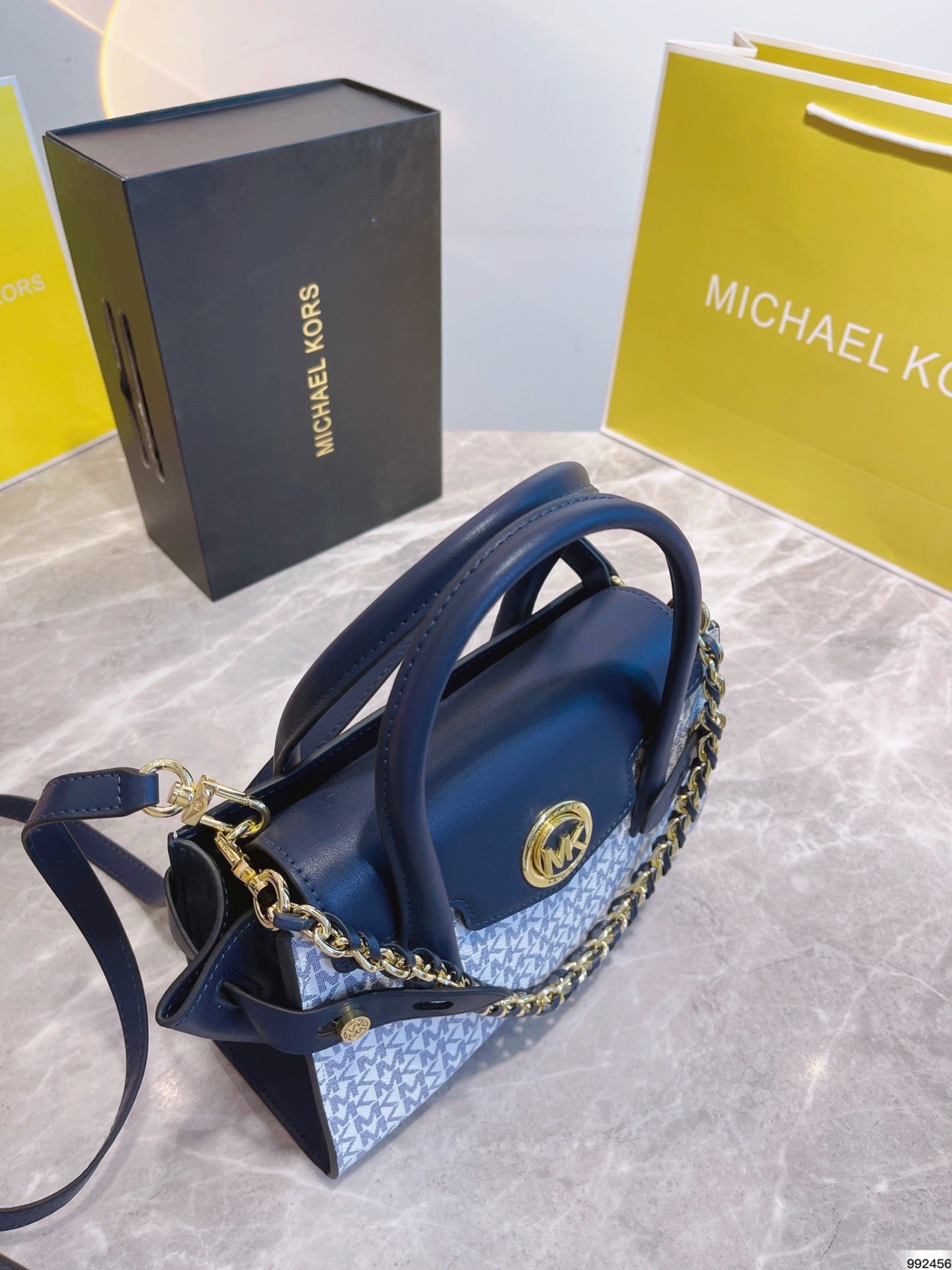 MK-BAG547