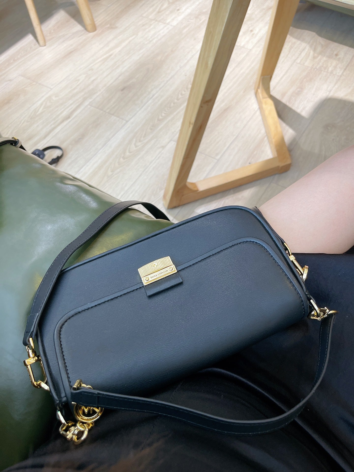 MK-BAG552