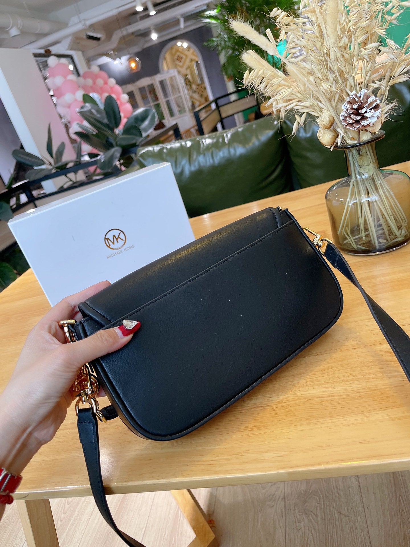 MK-BAG552