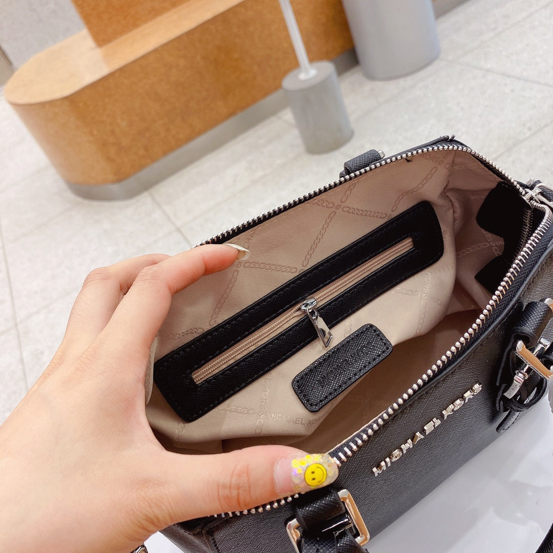 MK-BAG546
