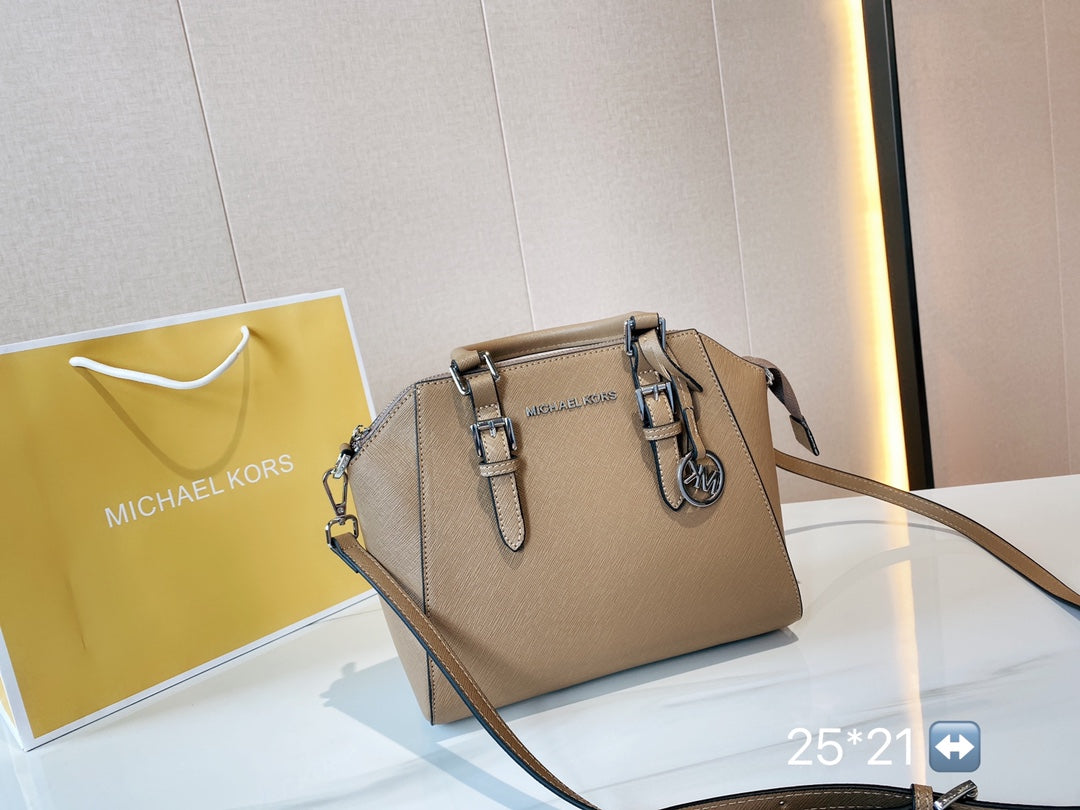 MK-BAG541