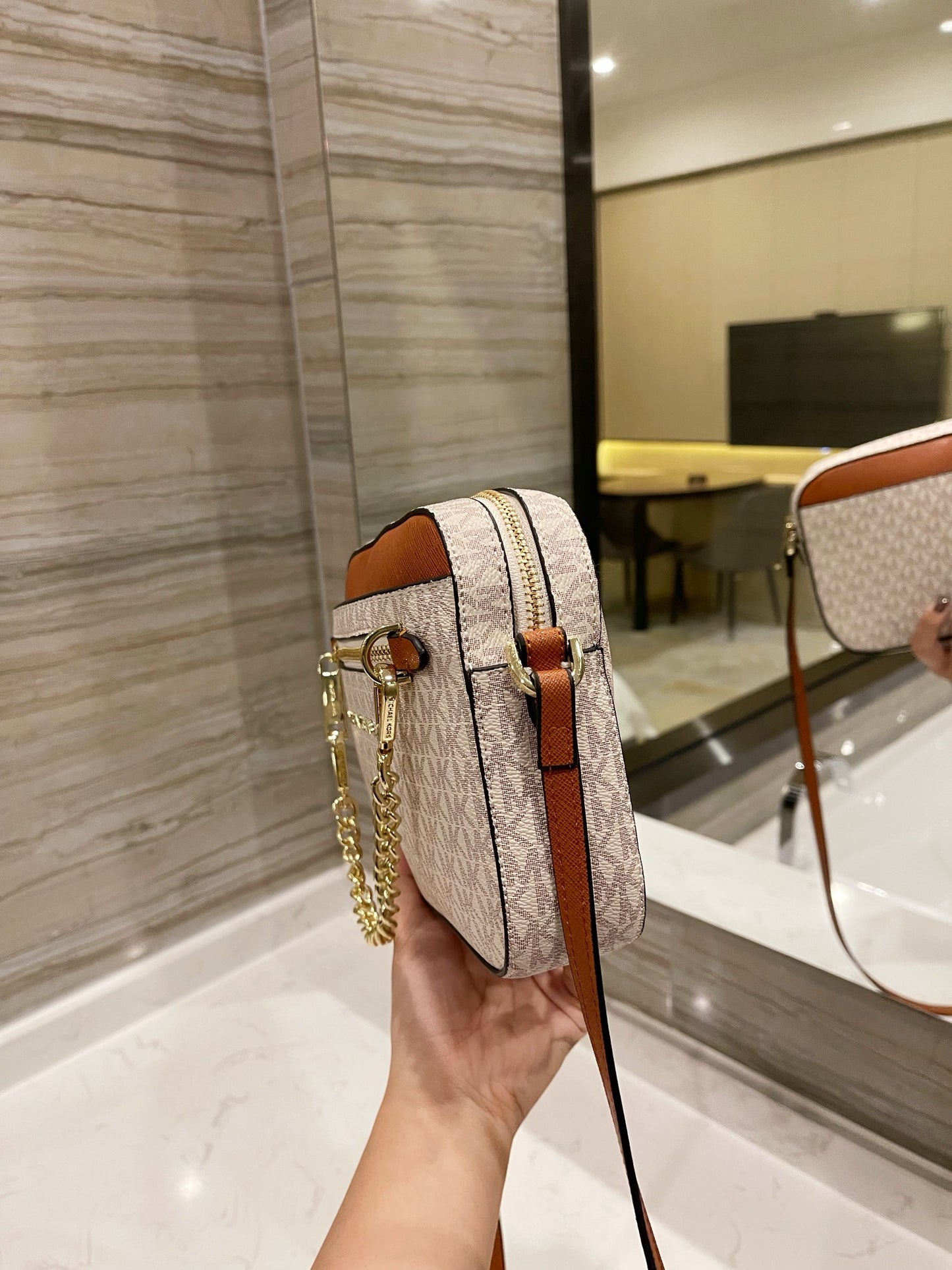 MK-BAG537