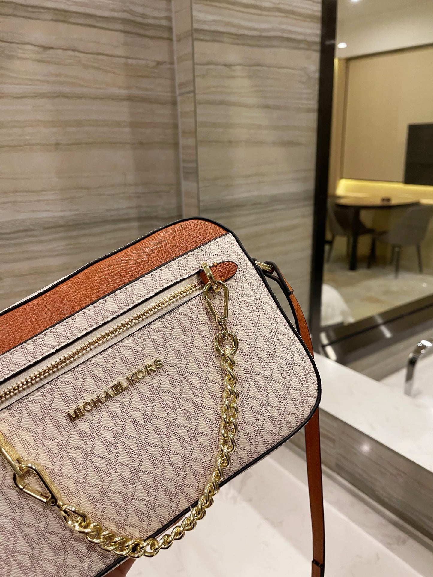 MK-BAG537