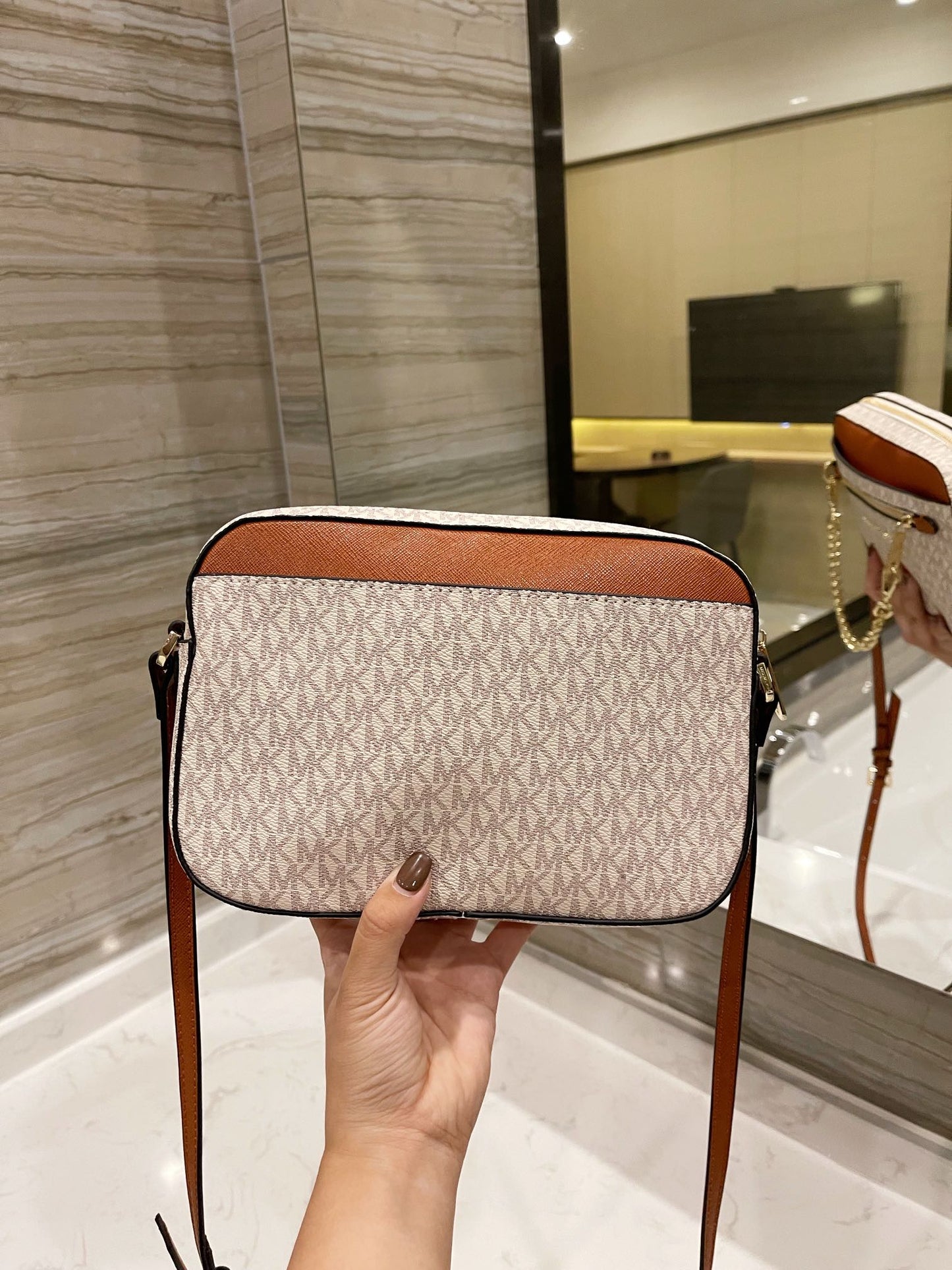 MK-BAG537