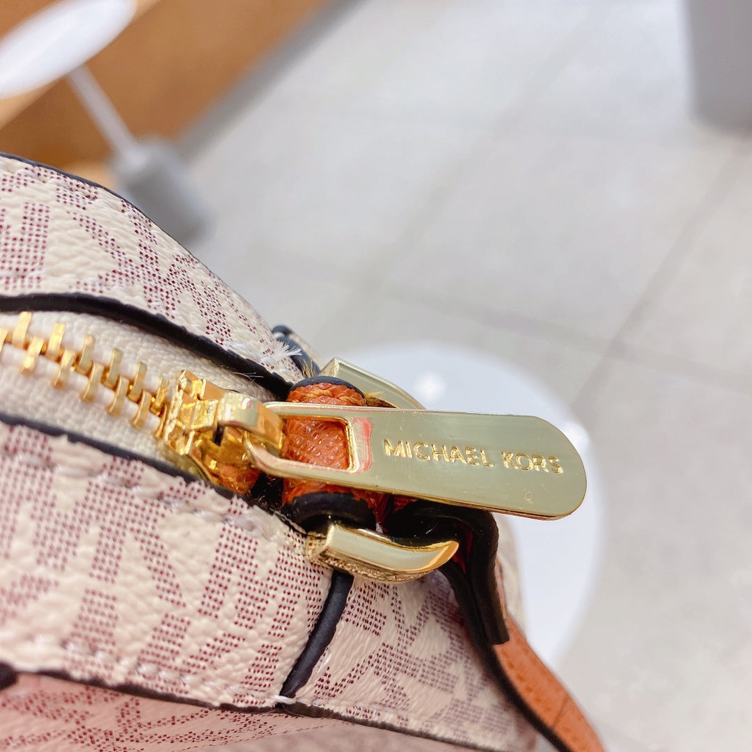 MK-BAG527