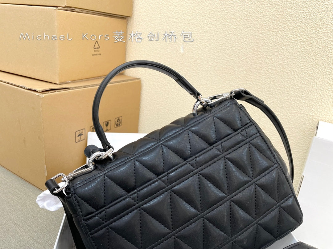 MK-BAG516