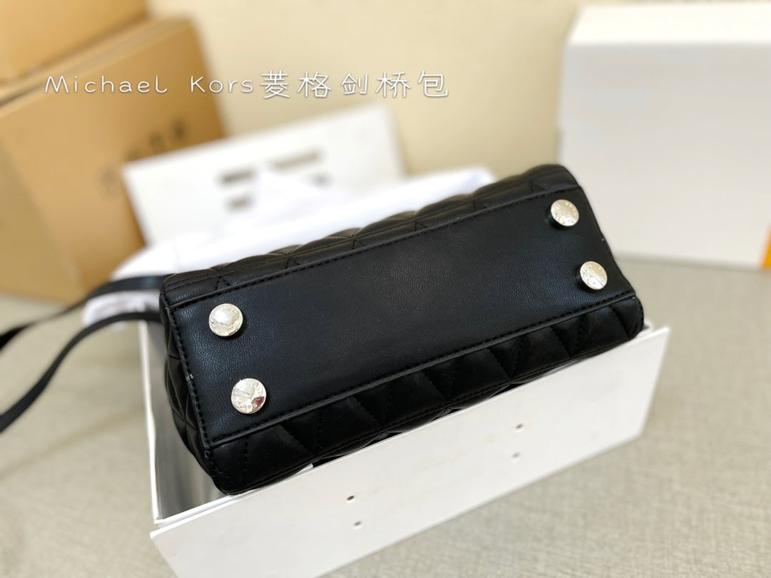 MK-BAG516