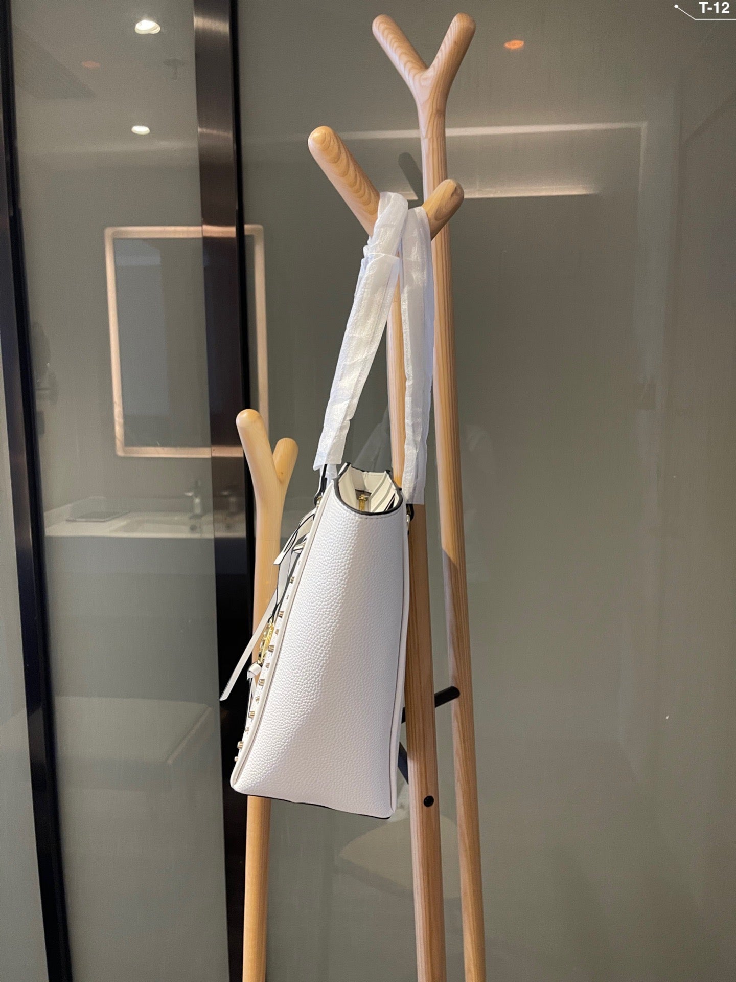 MK-BAG512