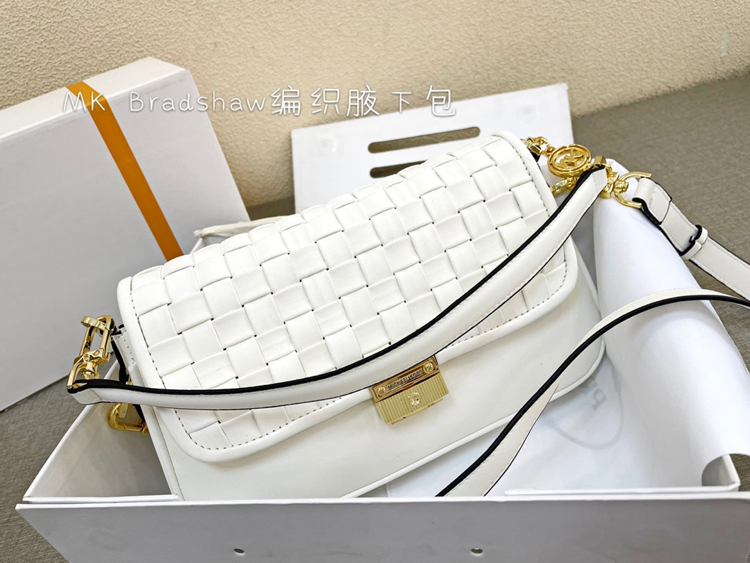 MK-BAG502
