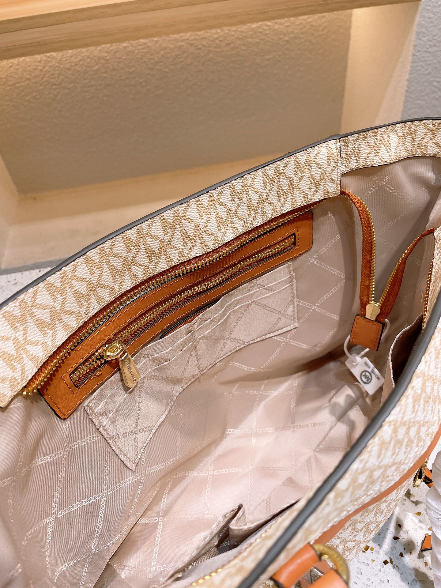 MK-BAG498