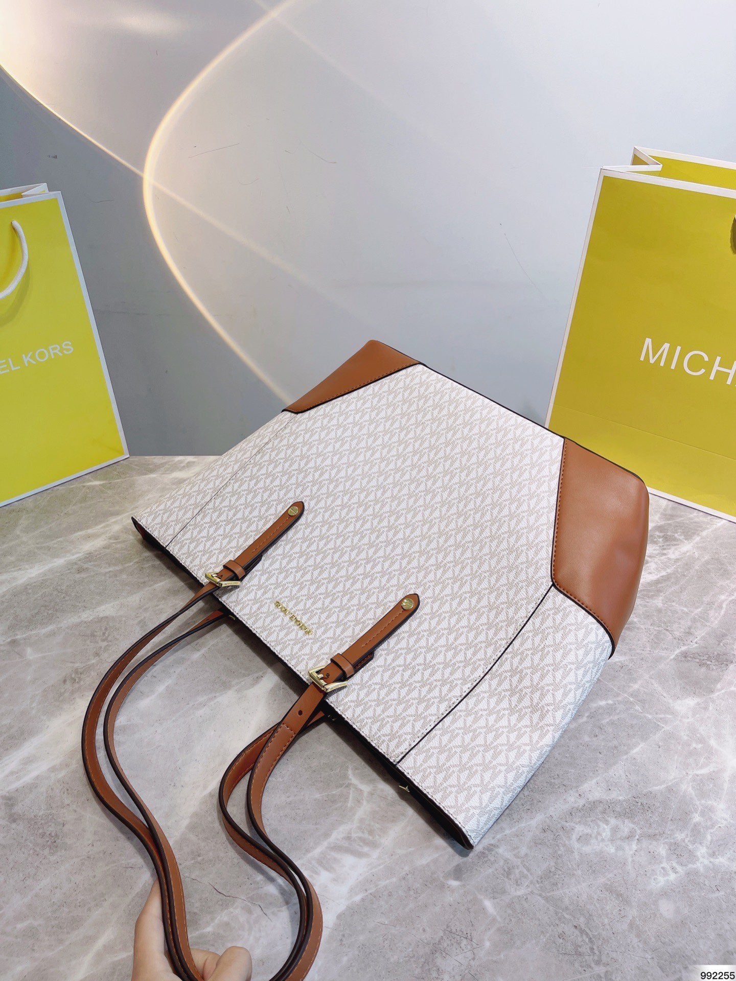 MK-BAG476