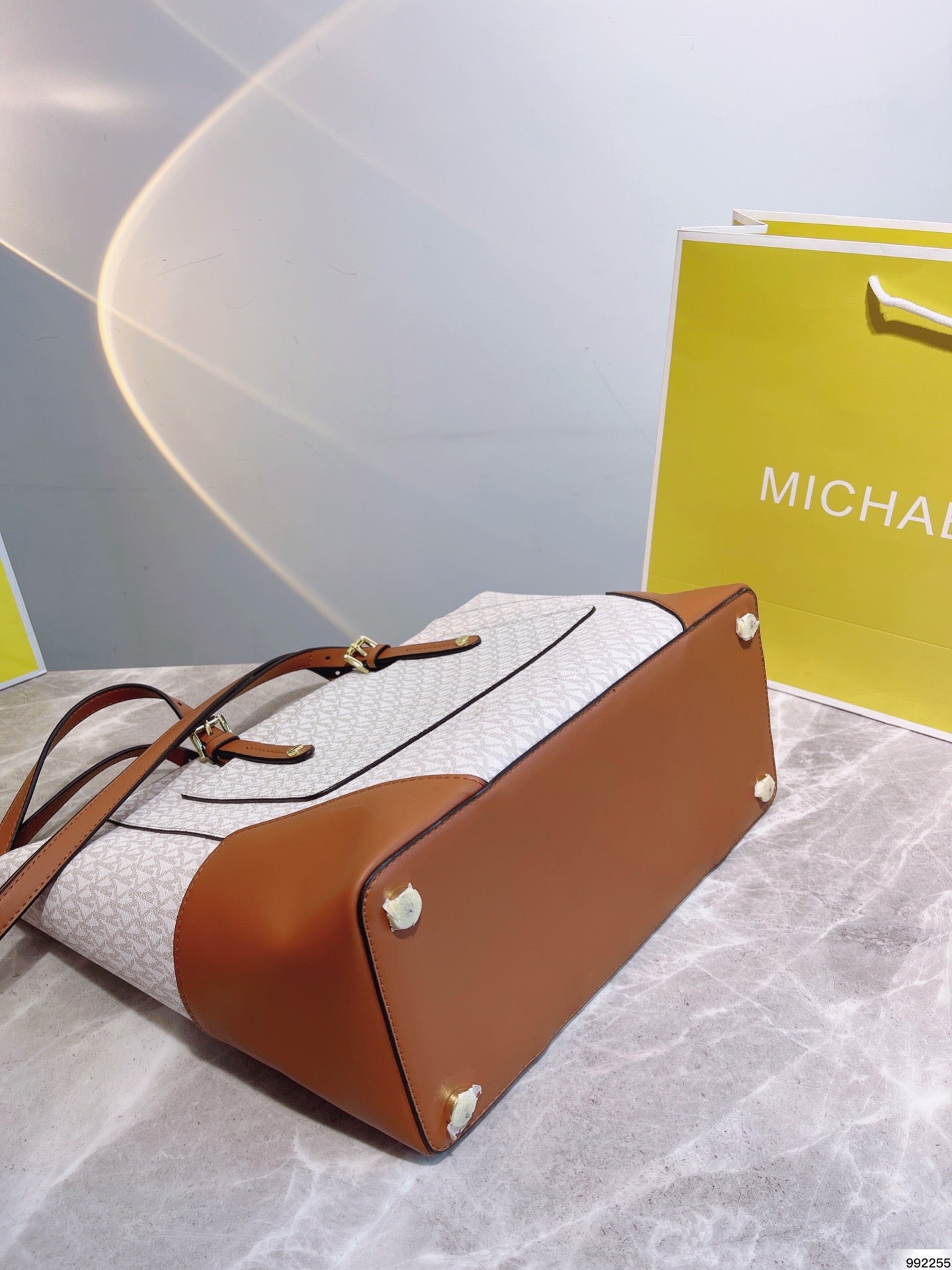 MK-BAG469