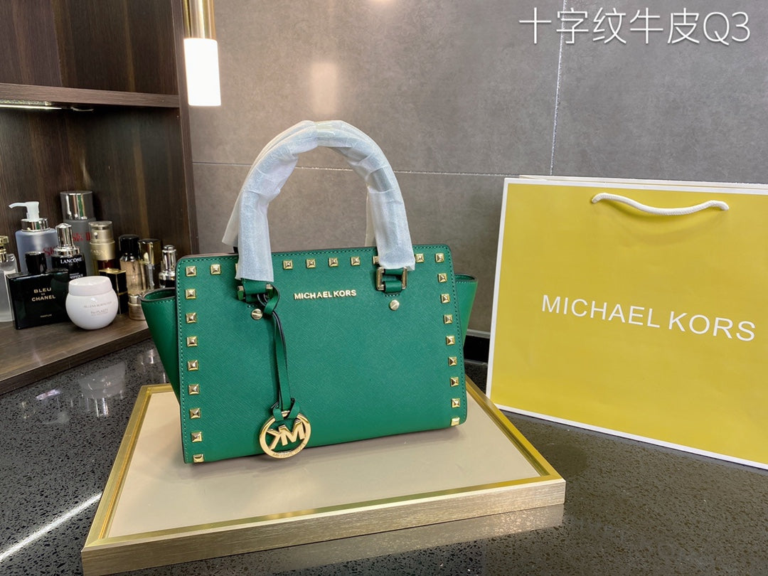 MK-BAG430