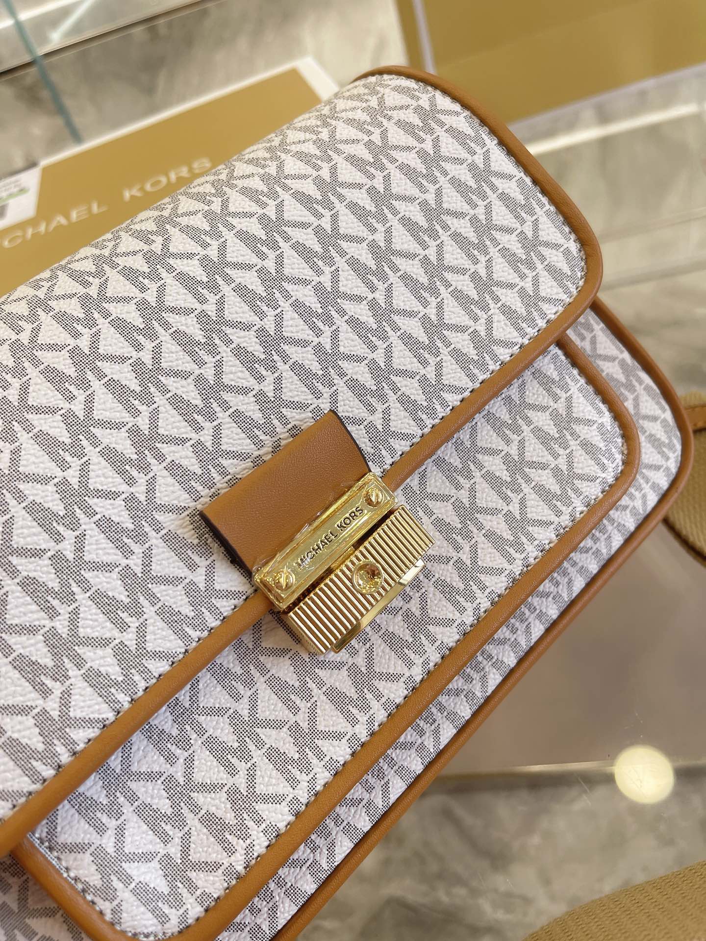 MK-BAG454