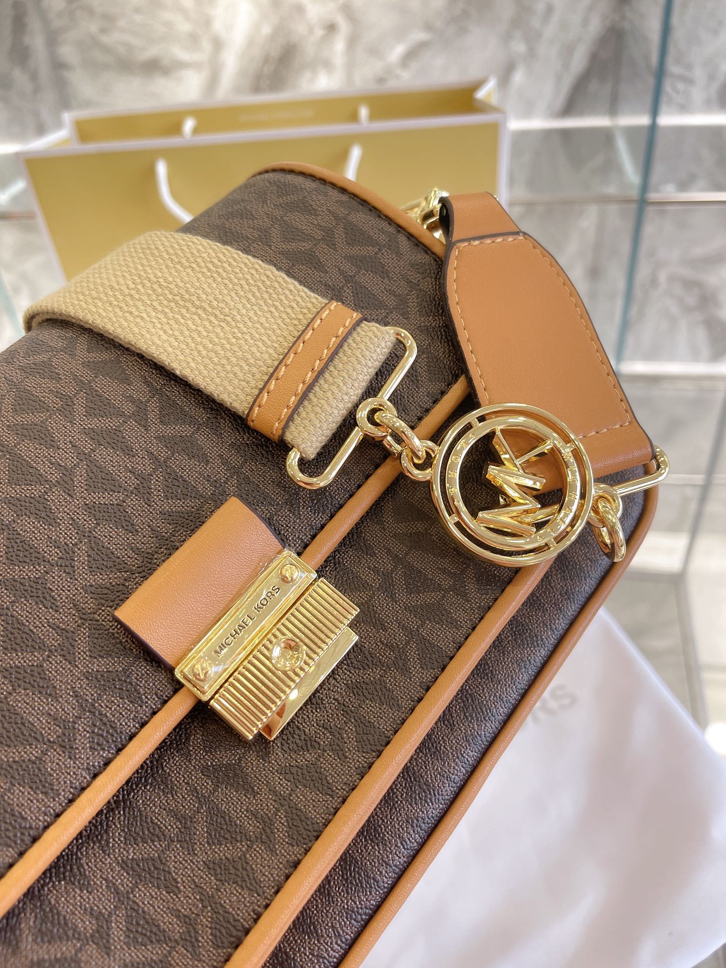 MK-BAG454