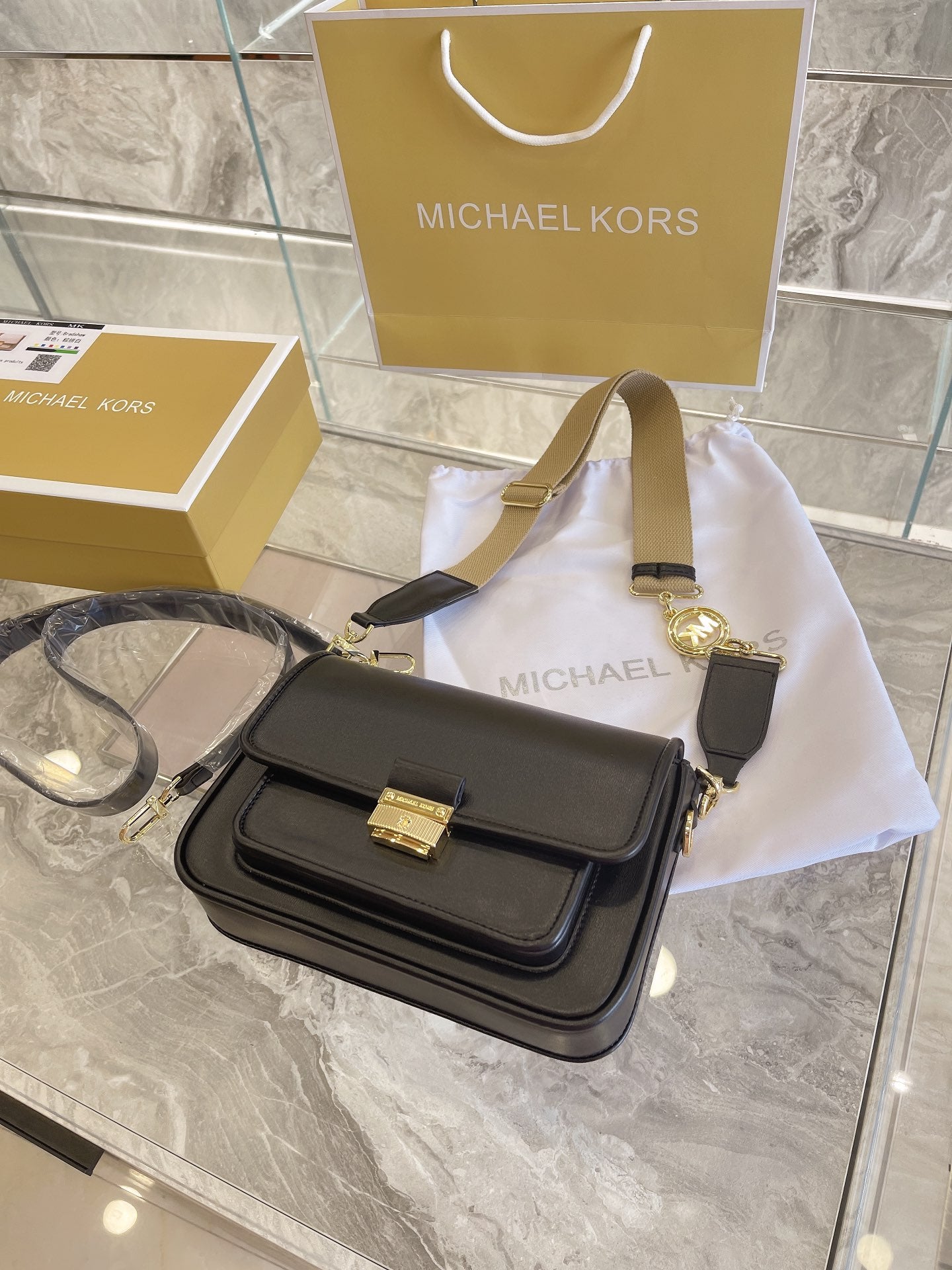 MK-BAG453