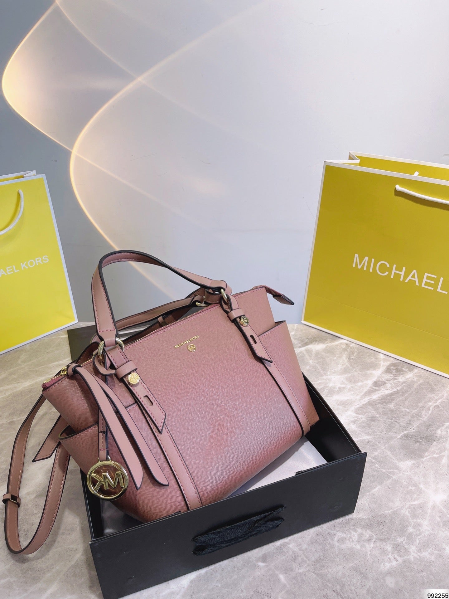 MK-BAG445