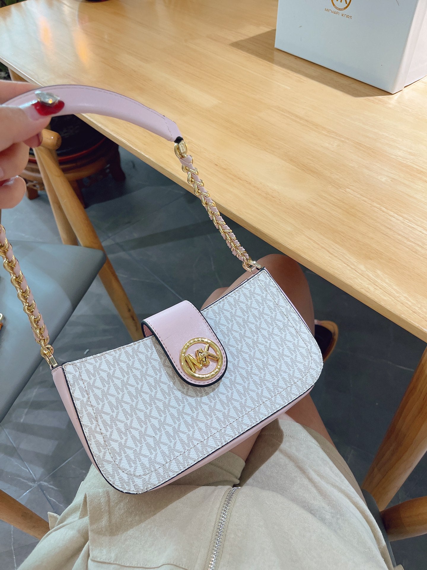 MK-BAG457