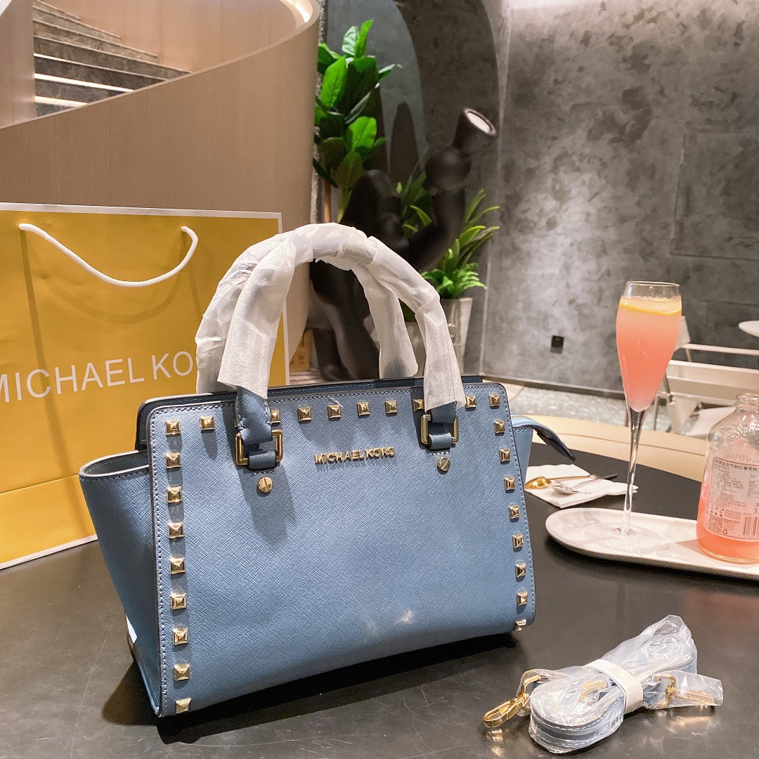 MK-BAG438