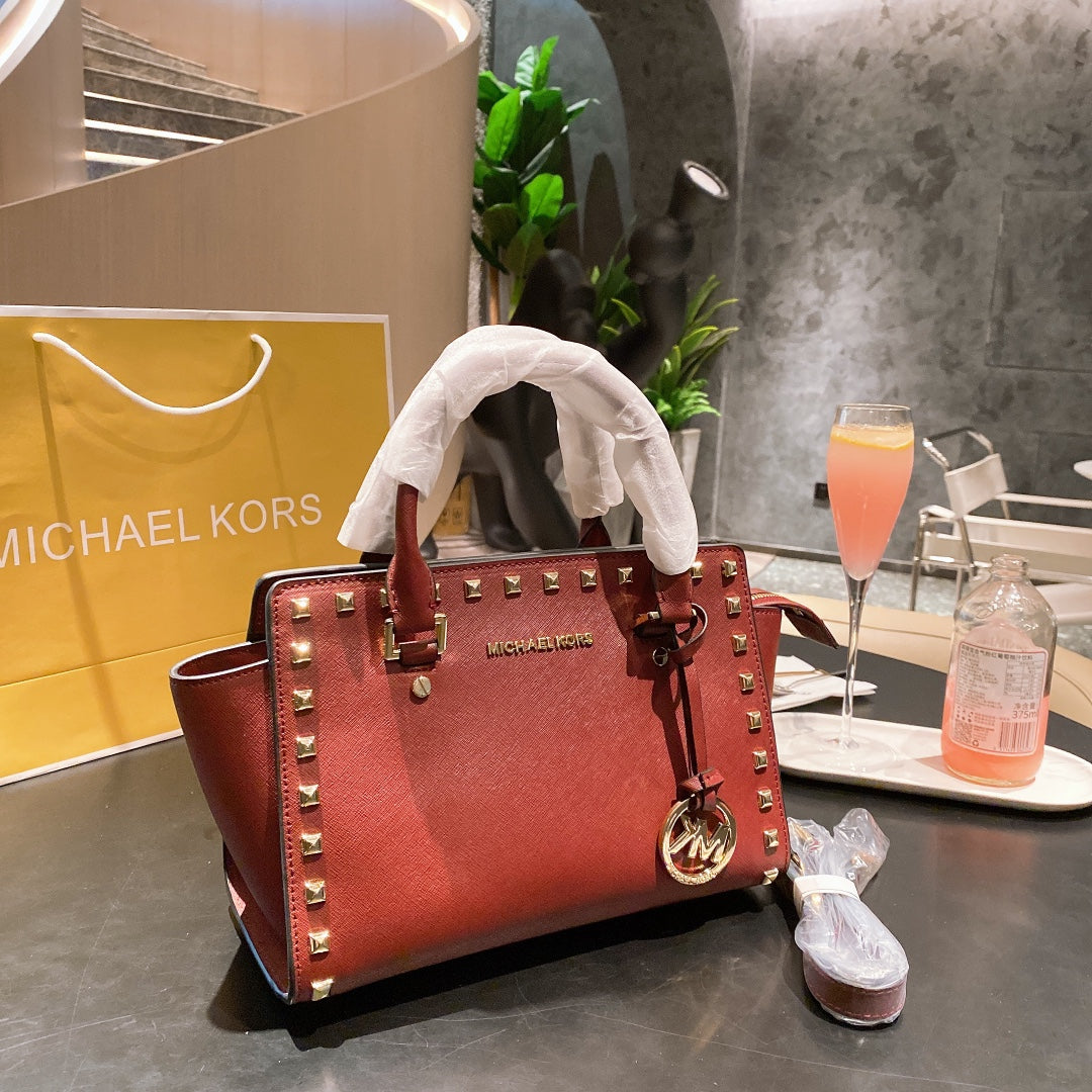 MK-BAG438