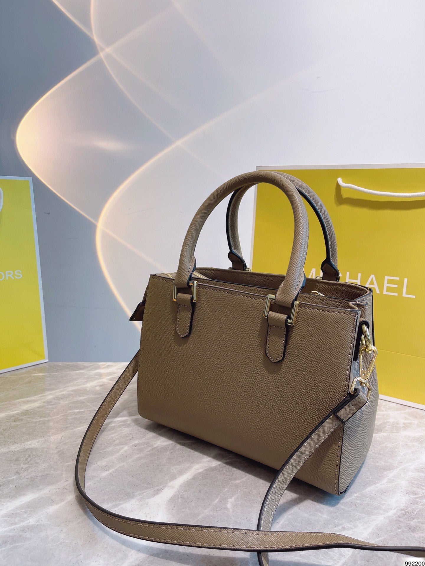 MK-BAG412