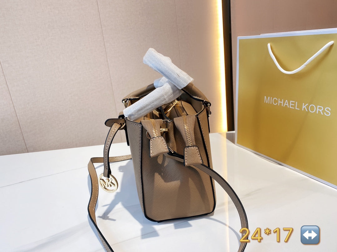 MK-BAG407