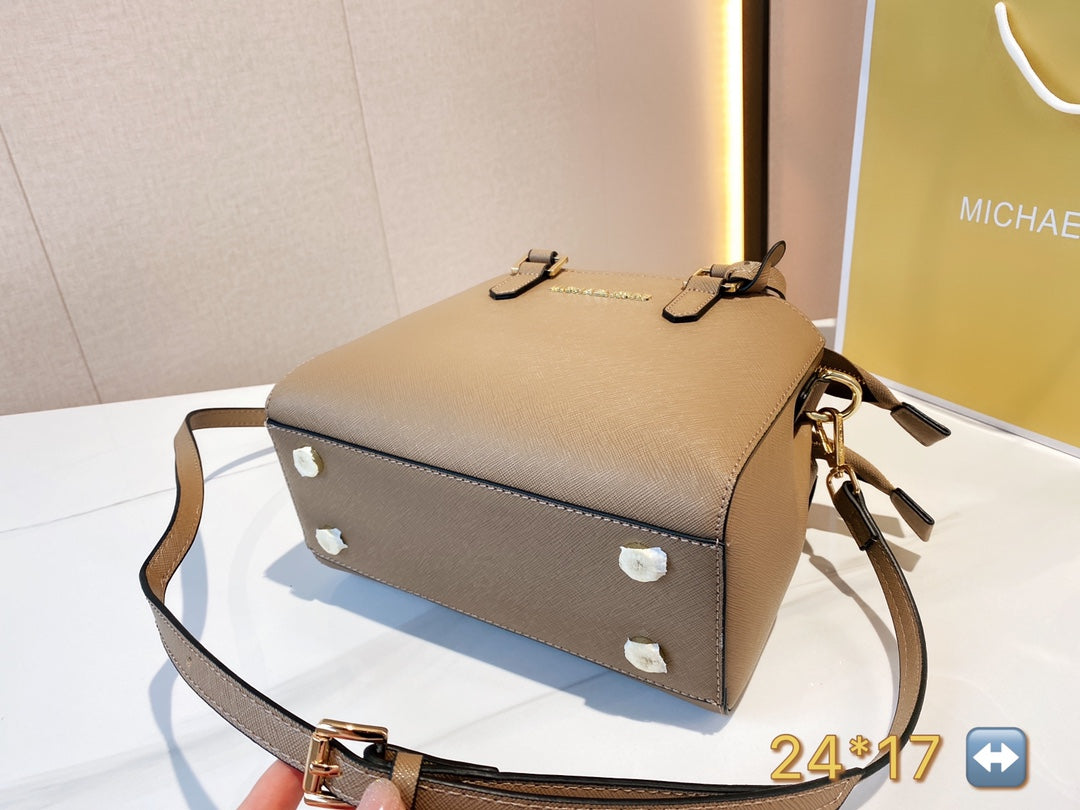 MK-BAG407