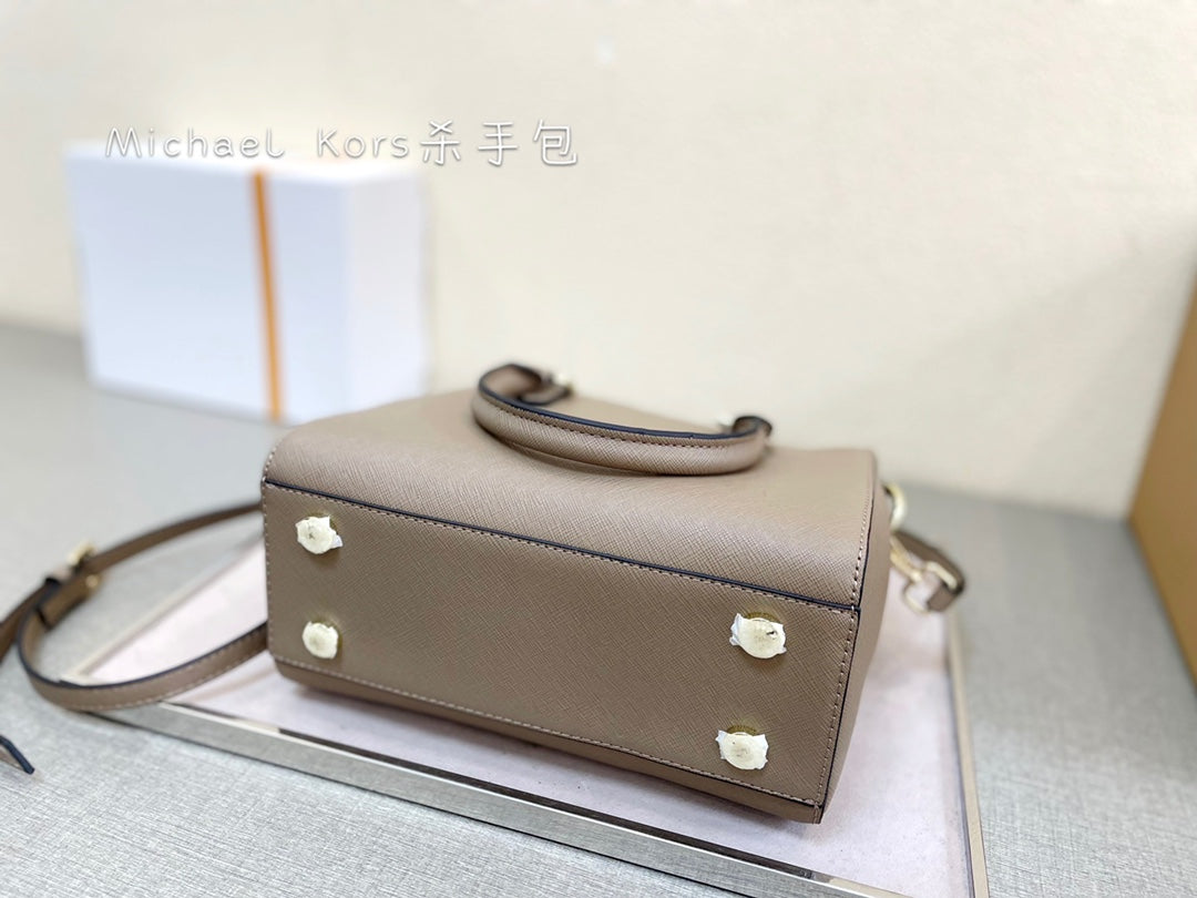 MK-BAG405