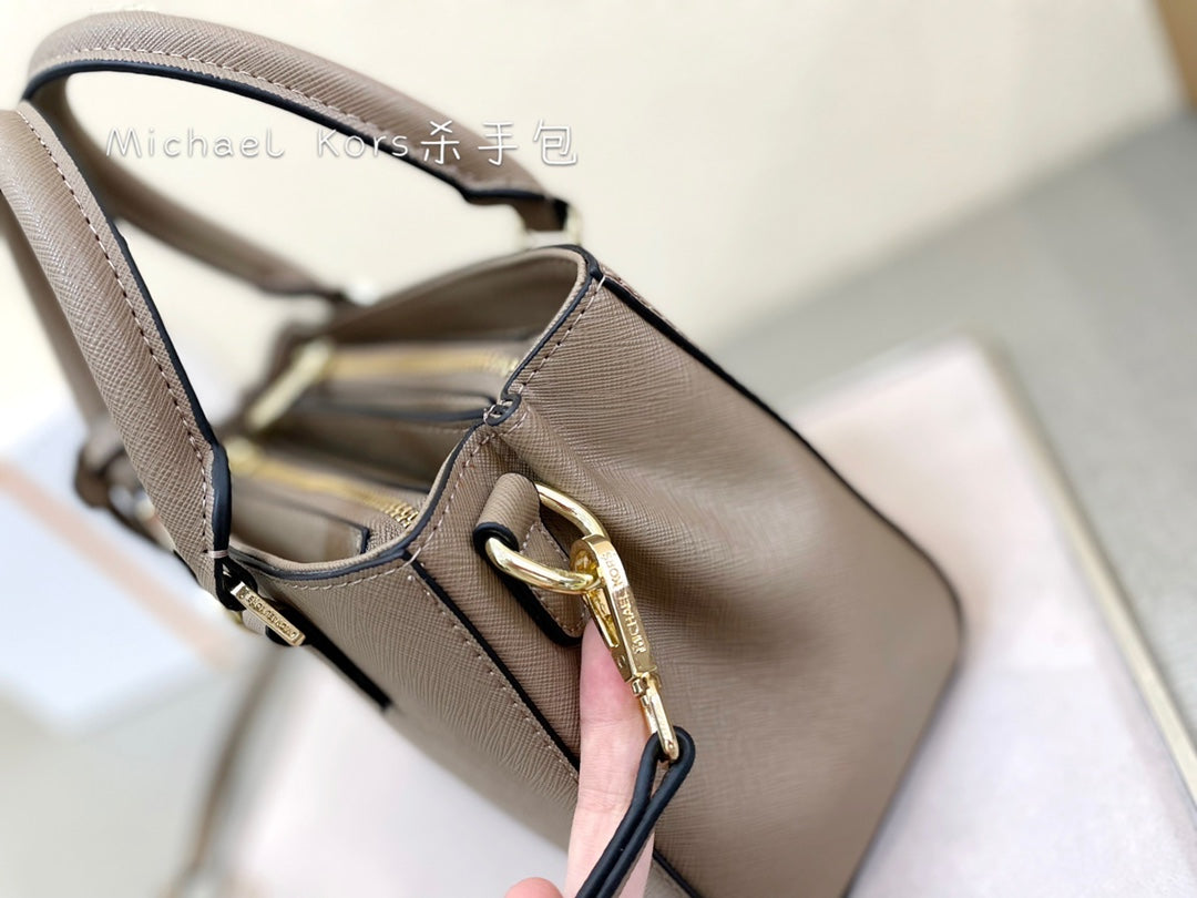 MK-BAG405