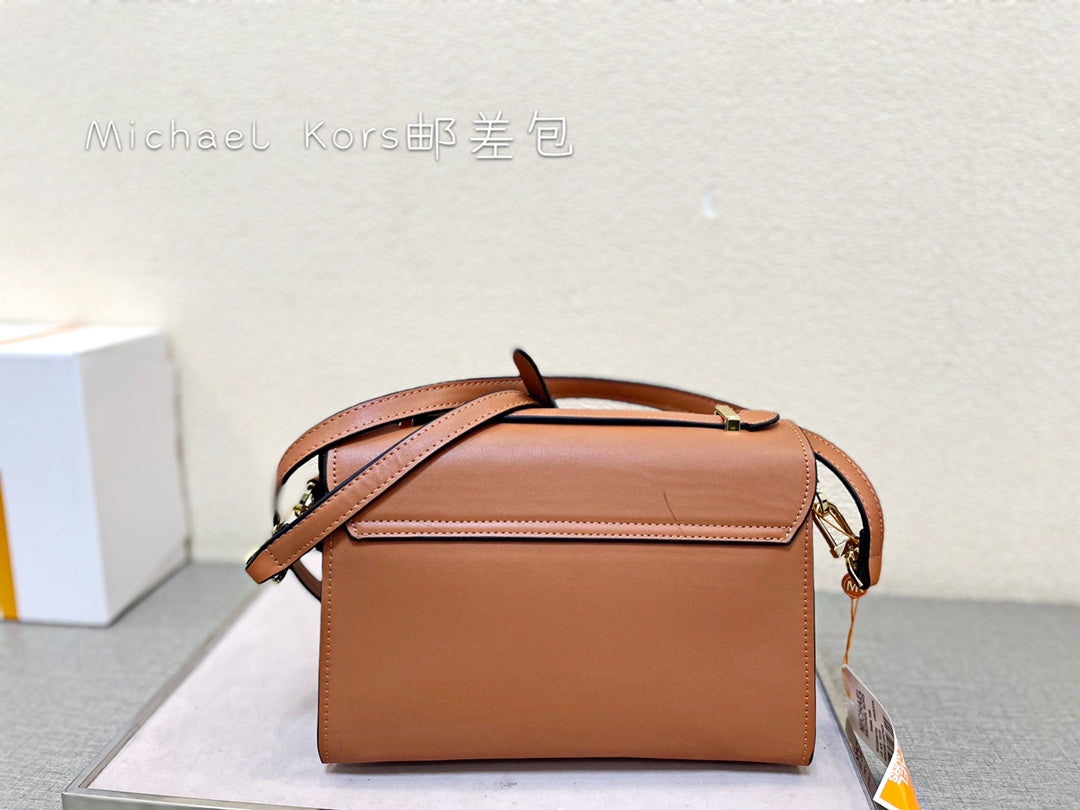 MK-BAG402
