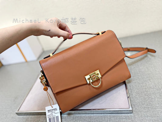 MK-BAG402
