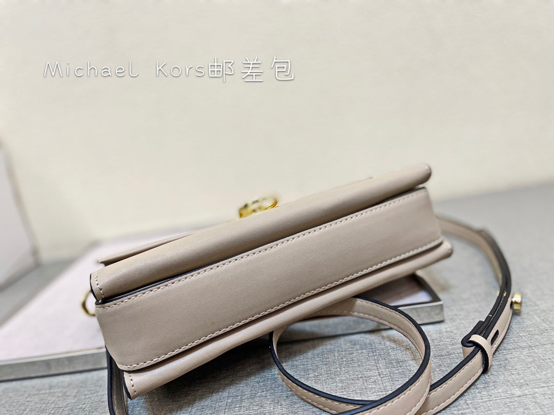MK-BAG401