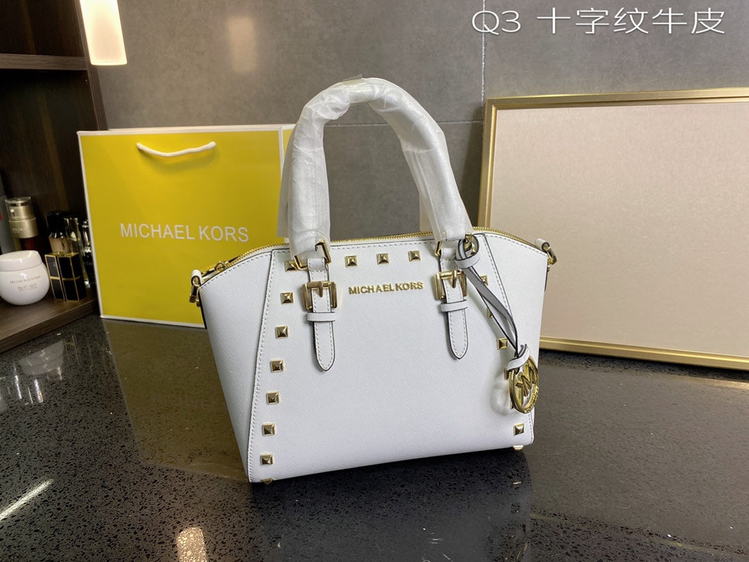 MK-BAG410
