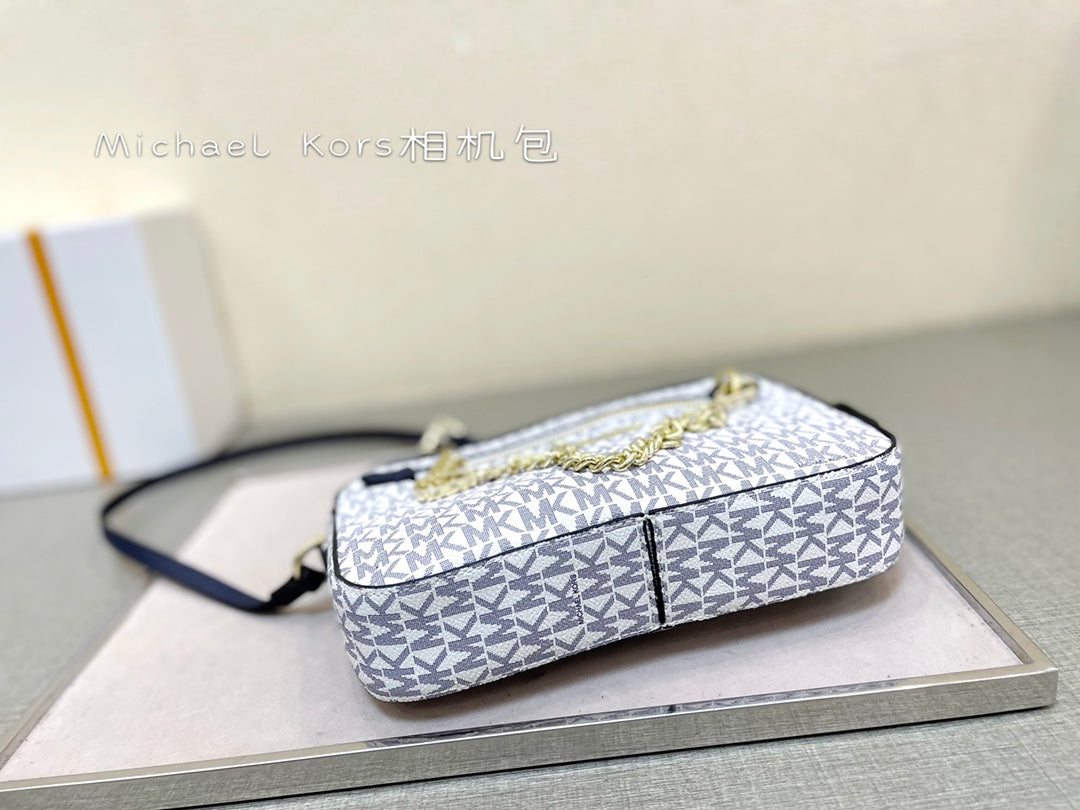 MK-BAG400