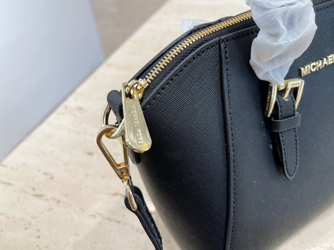 MK-BAG382