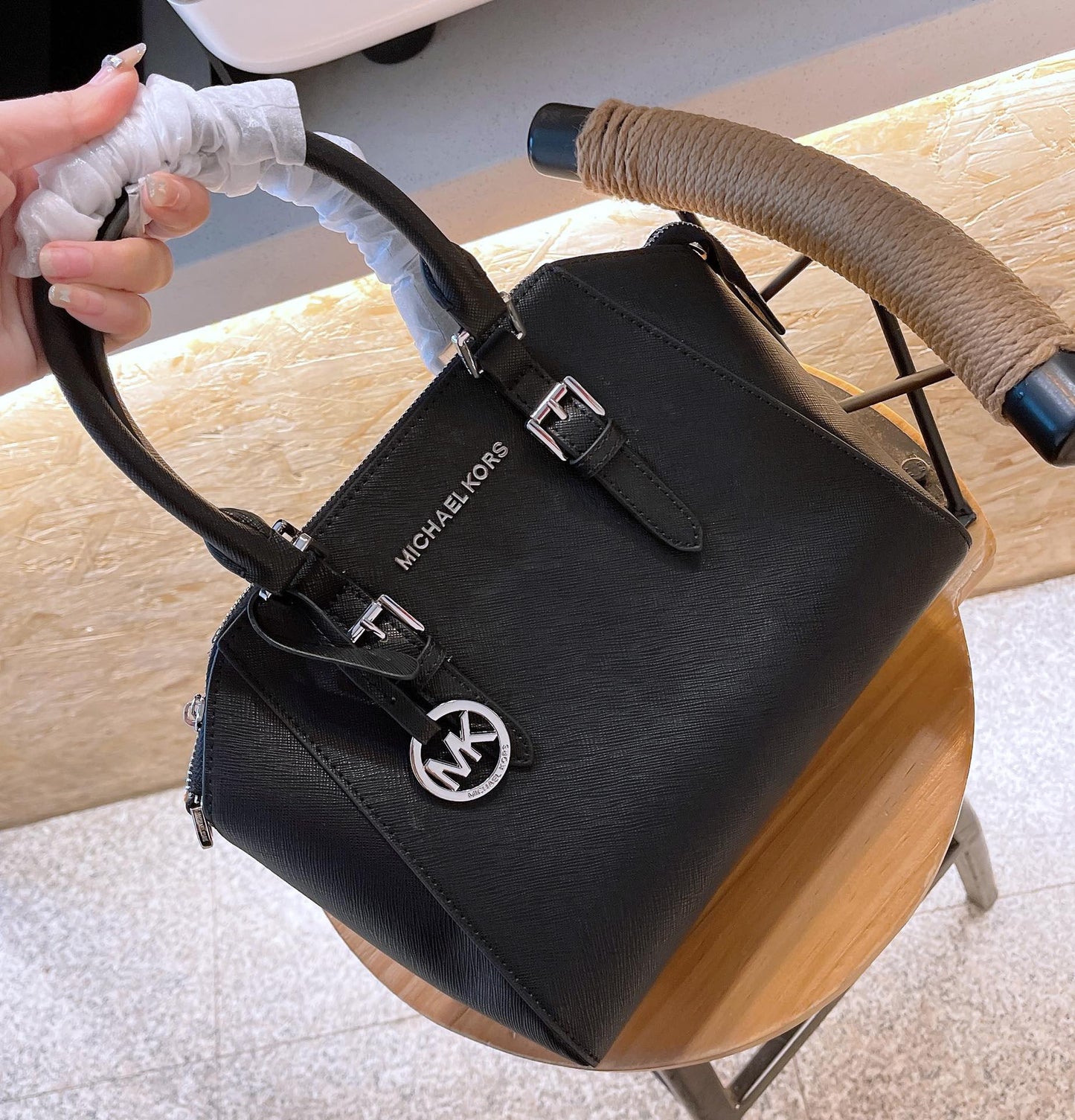 MK-BAG390