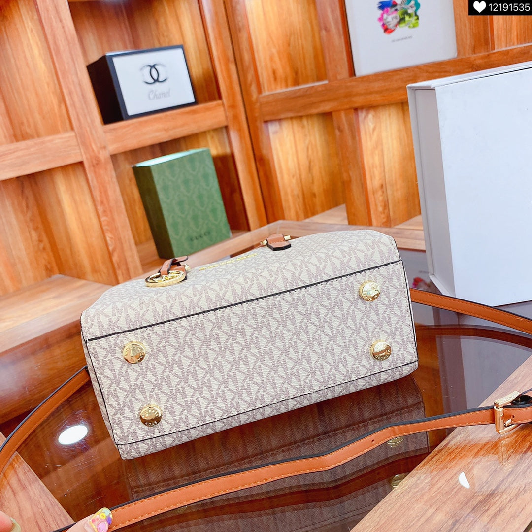 MK-BAG385