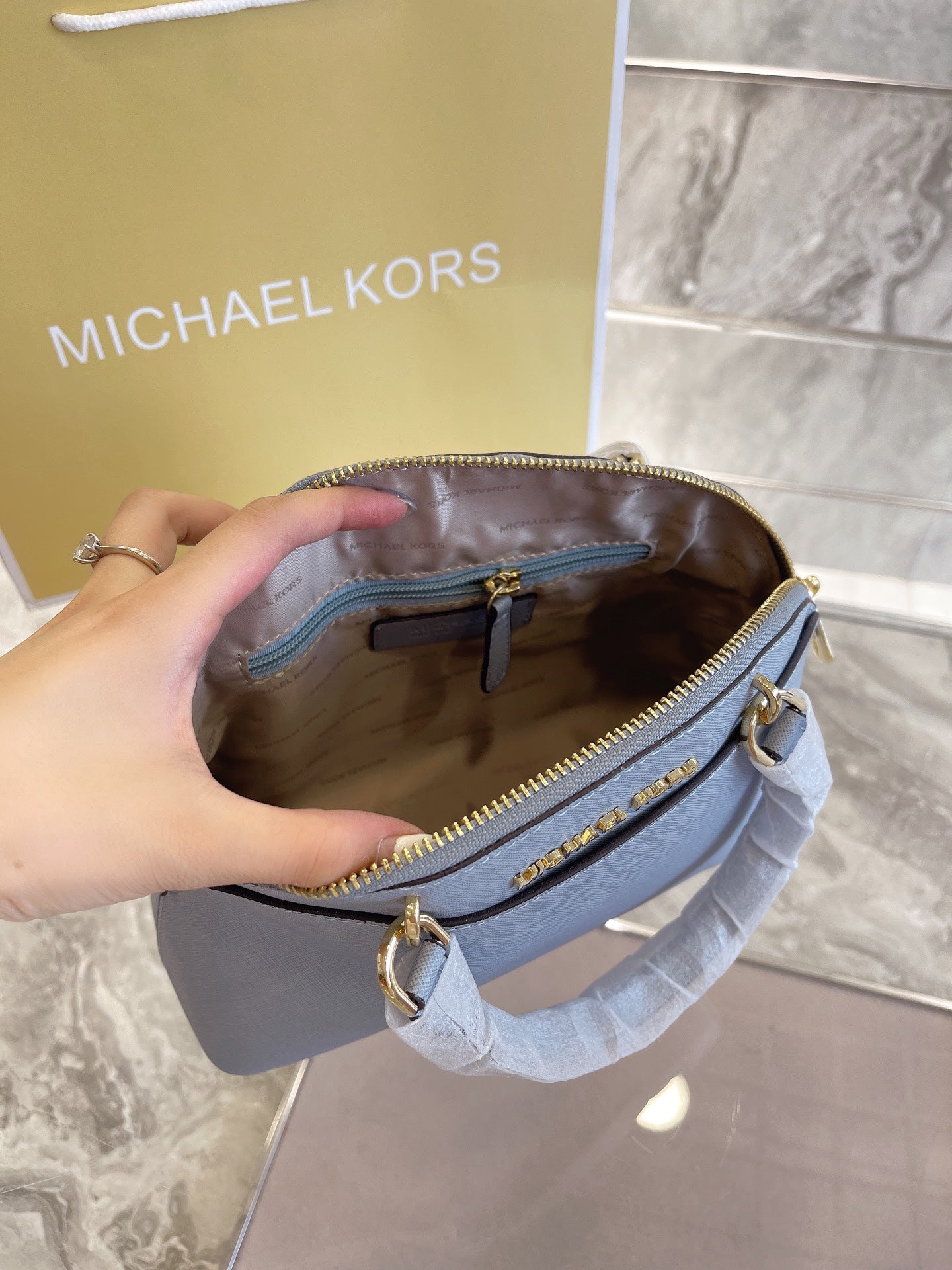 MK-BAG379