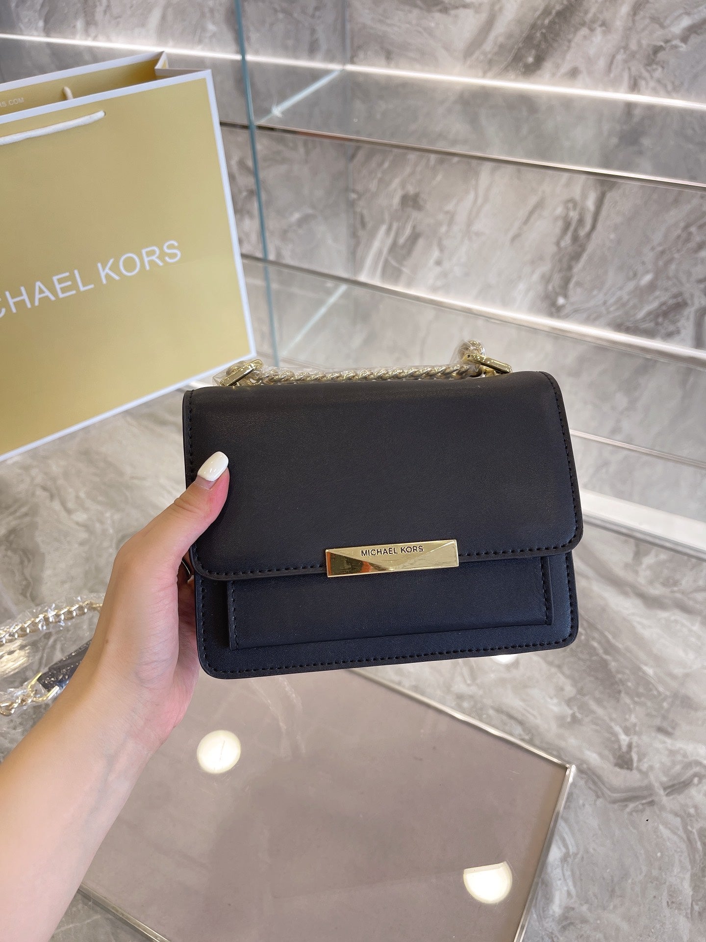 MK-BAG380